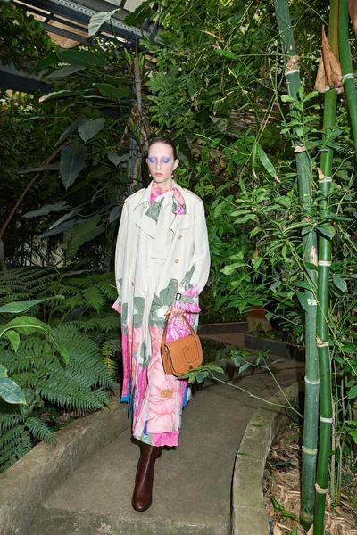 Look 20